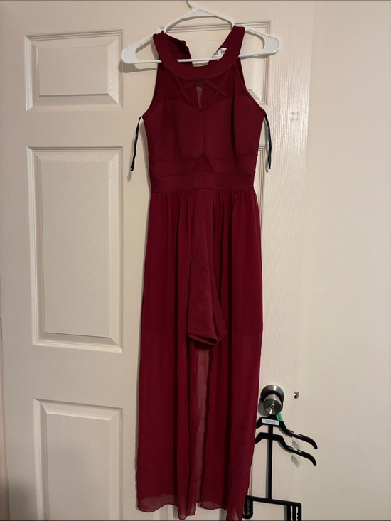 Dresses & Skirts - Women's Sleeveless Burgundy romper Dress